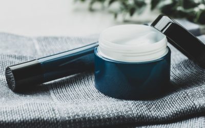 Les Secrets de la Cosmétique : Un Article Essentiel pour Prendre Soin de Votre Peau