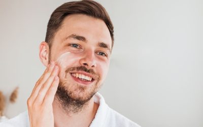 Les secrets des cosmétiques : plongez dans les coulisses de l’industrie de la beauté