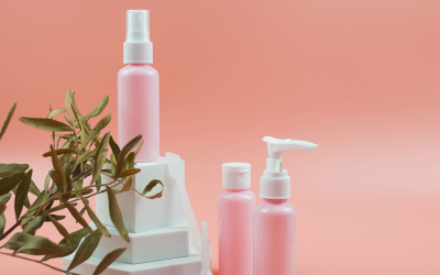 Curiosité maquillage 2024: chiffres, textures hybrides et engagement durable profond